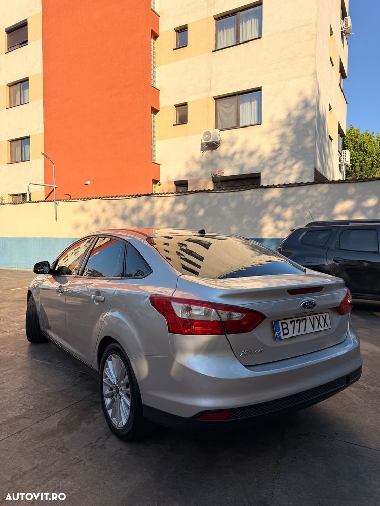 Ford Focus 1.6 TDCi DPF Trend - 3