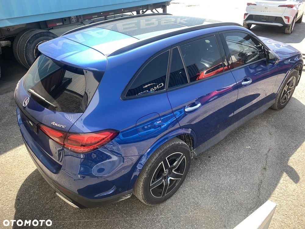 Mercedes-Benz GLC 300 mHEV 4-Matic AMG Line - 5