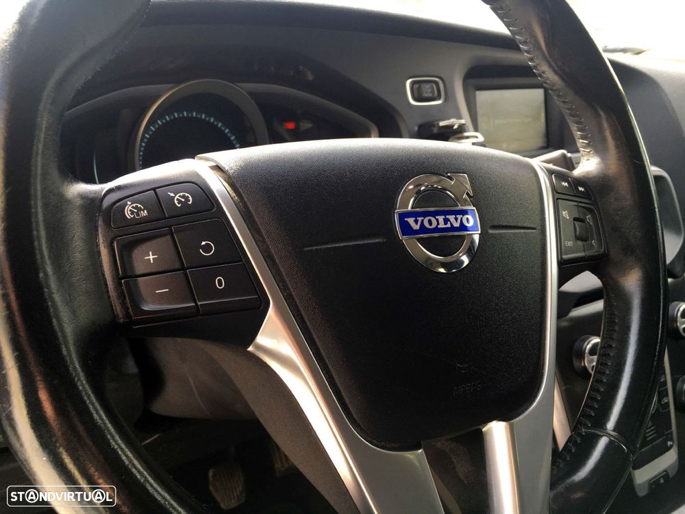 Volvo V40 1.6 D2 Momentum - 9