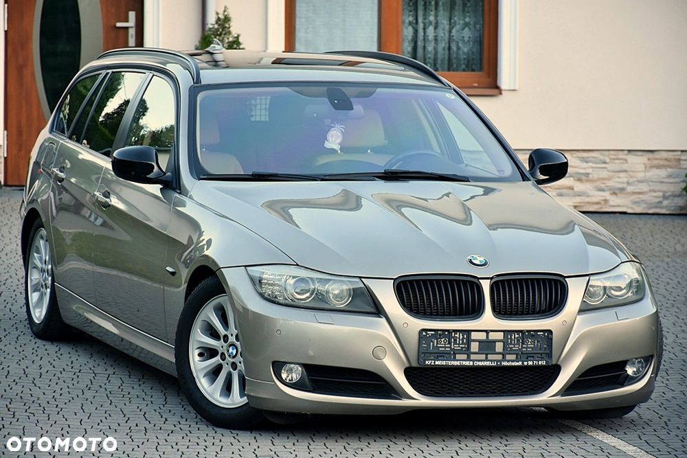 BMW Seria 3 320i Edition Sport - 1