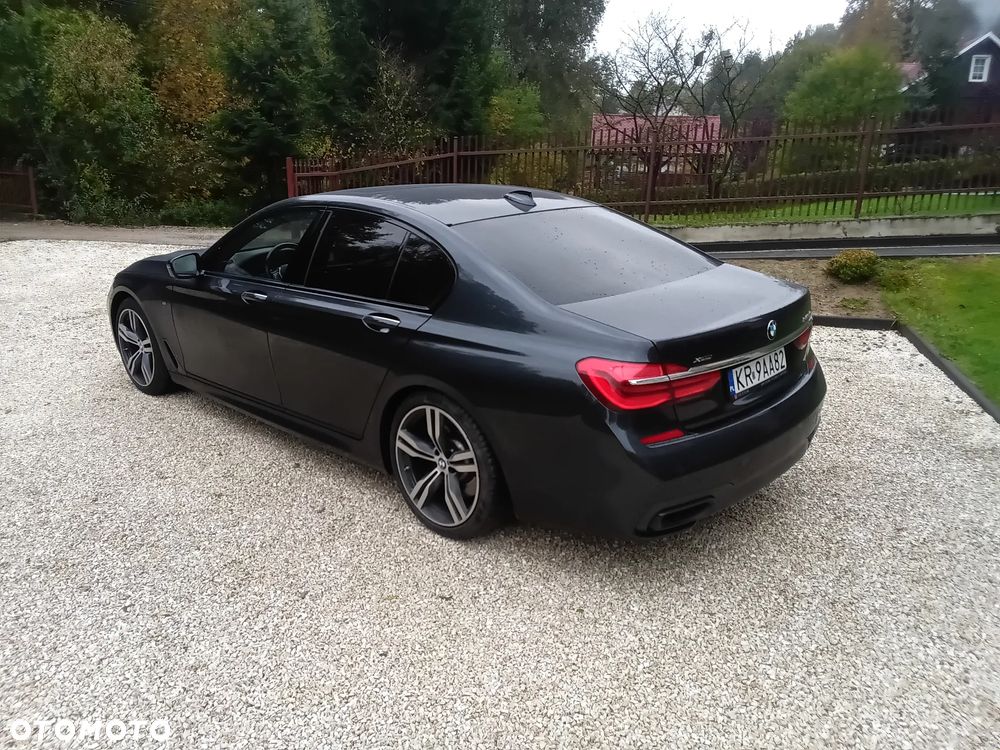 BMW Seria 7 740d xDrive - 4
