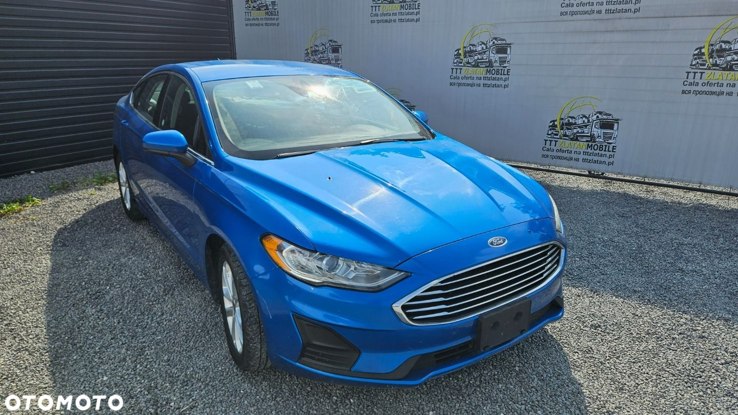 Ford Fusion - 8