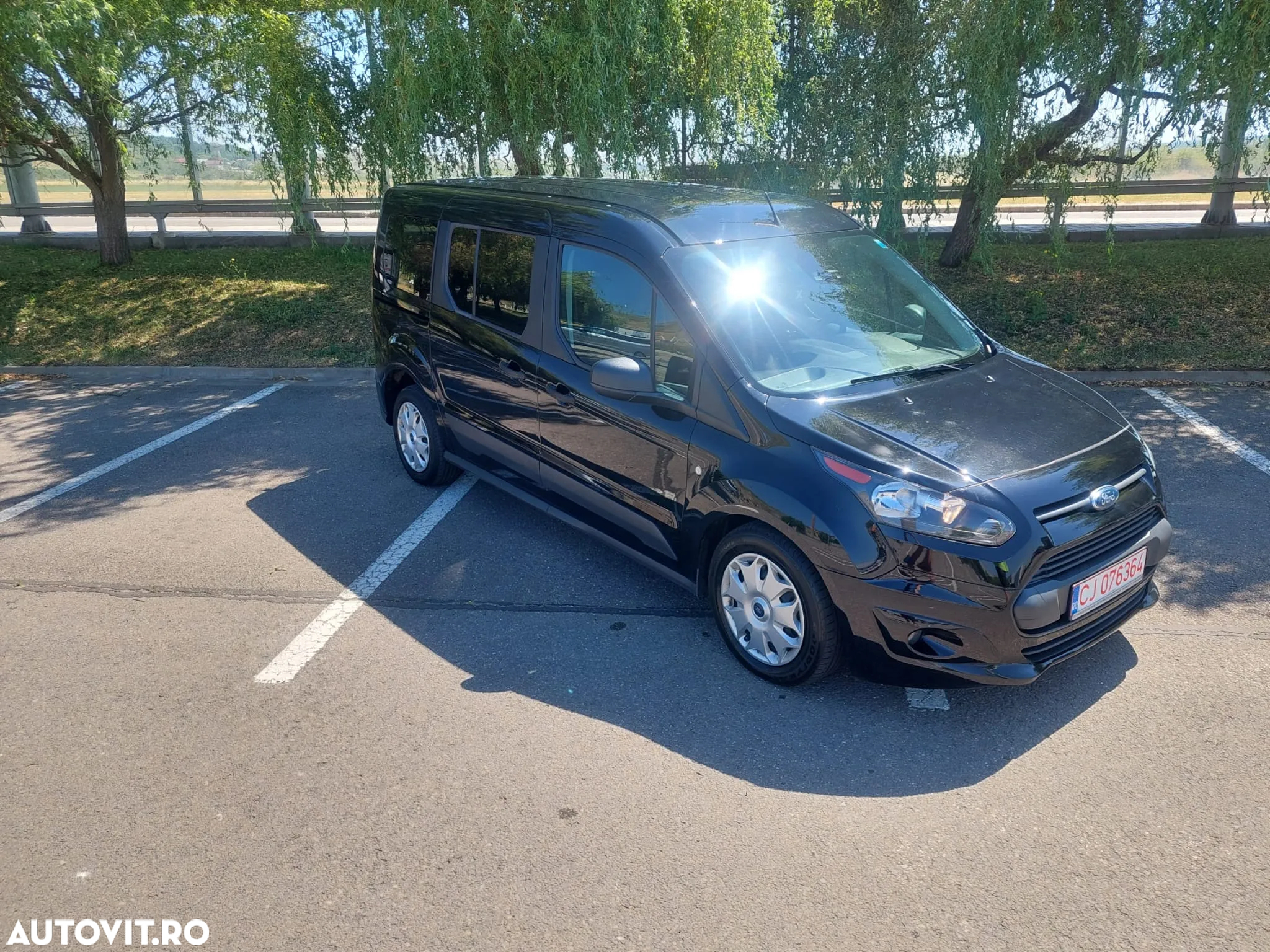 Ford Transit Connect 1.5 EcoBlue 120CP 8AT Kombi Commercial L2 Active - 3