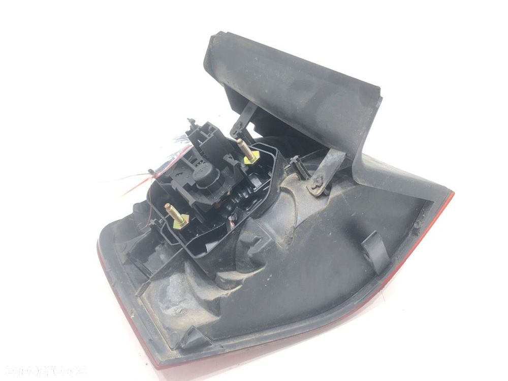 LAMPA PRAWY TYŁ - 50.00 PLN - FIAT STILO Multi Wagon (192_) 2003 - 2008 1.9 JTD 85 kW [115 KM] olej - 3