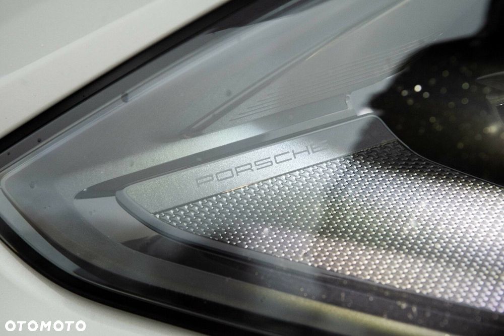 Porsche Cayenne - 15