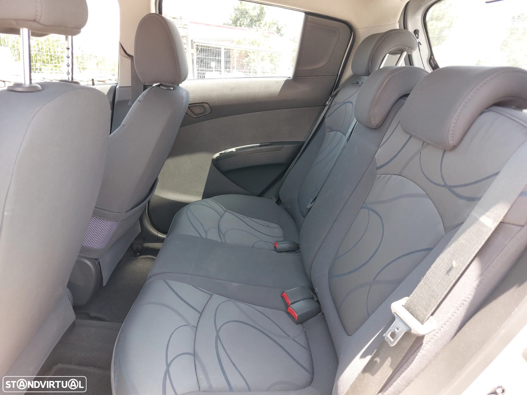 Chevrolet Spark 1.2 LT Bi-Fuel - 9