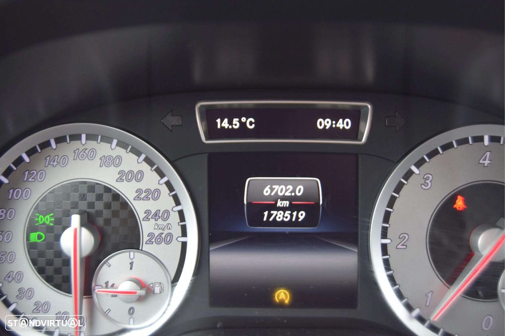 Mercedes-Benz A 180 CDI BE AMG Line - 14