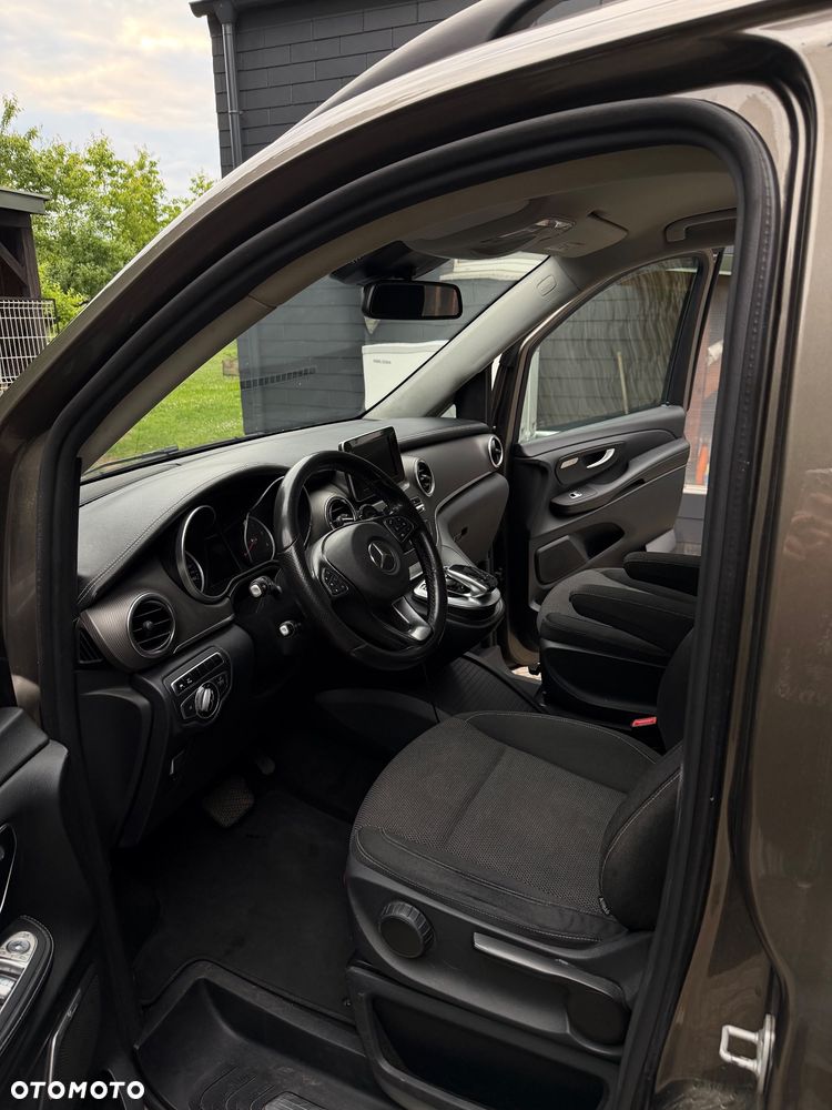 Mercedes-Benz Klasa V 220 (BlueTEC) d kompakt 7G-TRONIC Avantgarde - 20