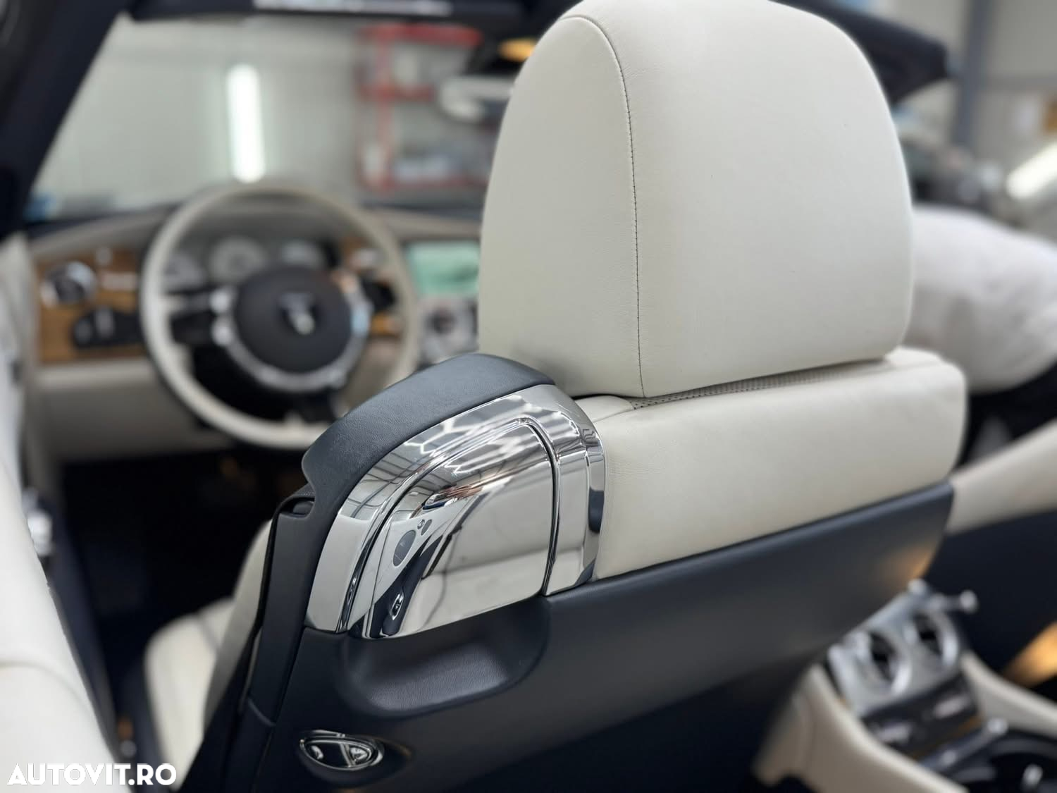 Rolls-Royce Dawn Black Badge - 12