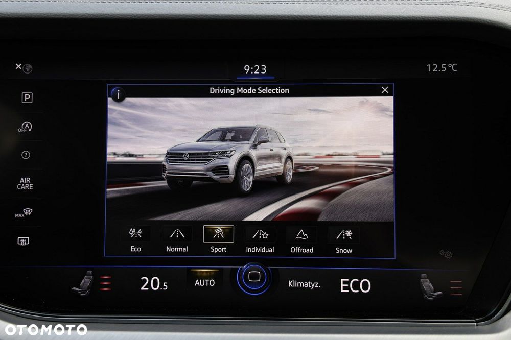 Volkswagen Touareg - 25