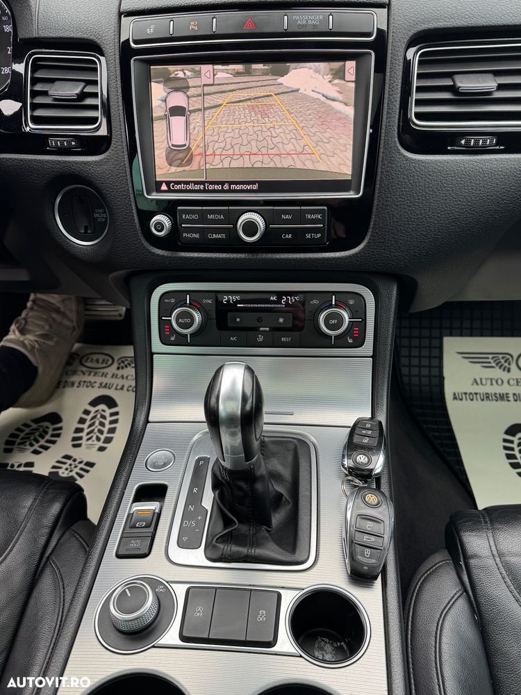 Volkswagen Touareg 3.0 V6 TDI SCR Blue Motion DPF Automatik Terrain Tech Executive Edition - 20