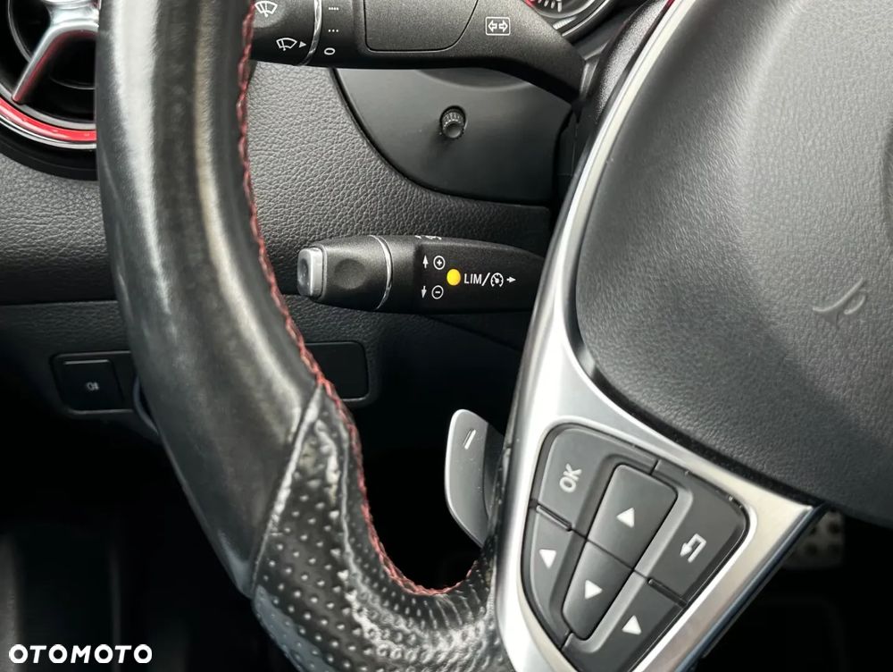 Mercedes-Benz CLA 250 4Matic 7G-DCT AMG Line - 9