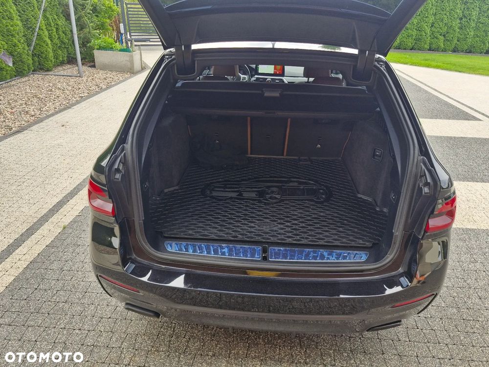 BMW Seria 5 520i mHEV M Sport sport - 7