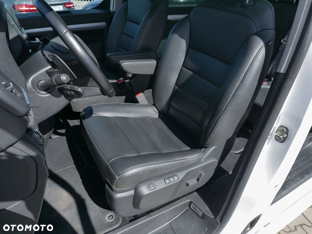 Toyota Proace Verso 2.0 D4-D Medium VIP - 12