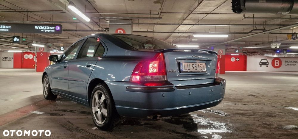 Volvo S60 2.4D5 Summum - 3