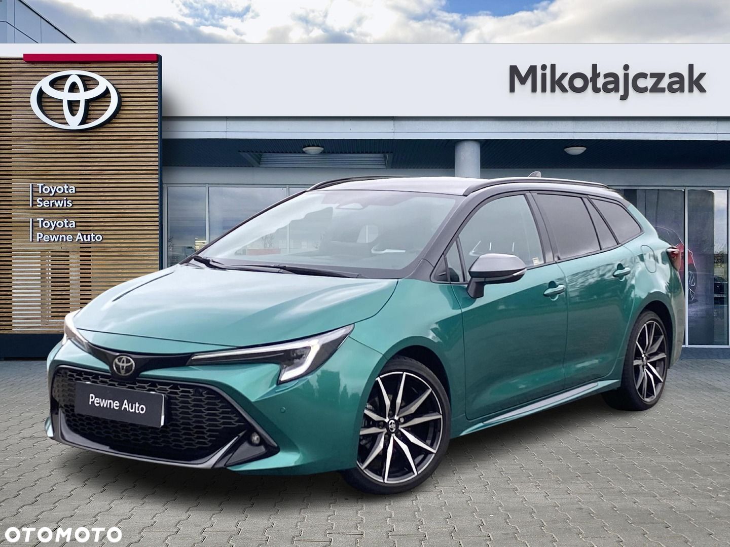 Toyota Corolla 1.8 Hybrid GR Sport Dynamic - 1