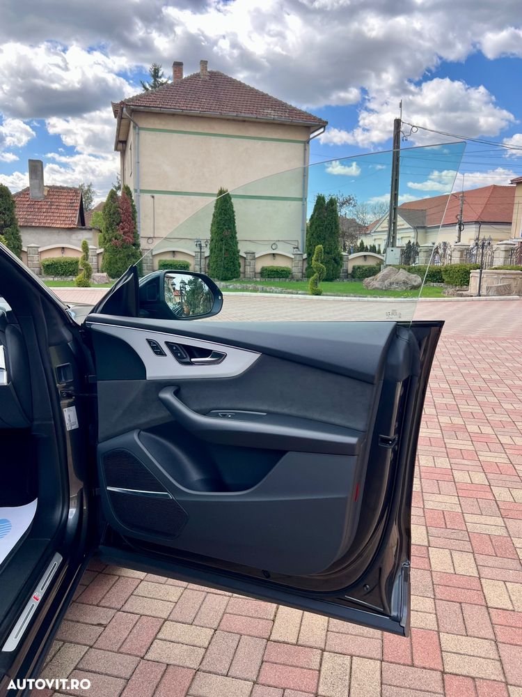 Audi Q8 60 TFSIe quattro tiptronic competition plus - 16