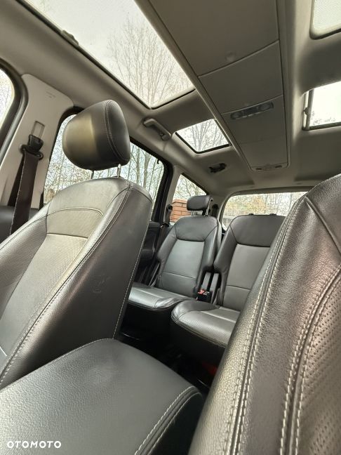 Ford Galaxy 2.0 TDCi Ghia - 5