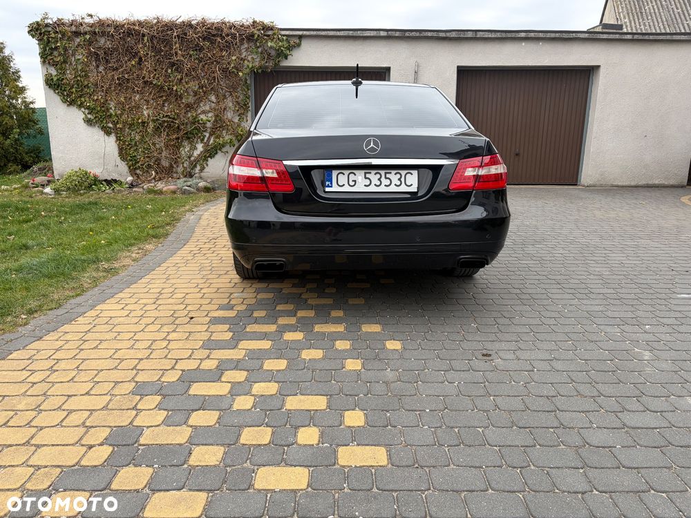 Mercedes-Benz Klasa E - 4