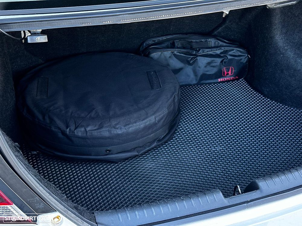 Honda Civic 1.8 i-VTEC Auto Comfort - 20