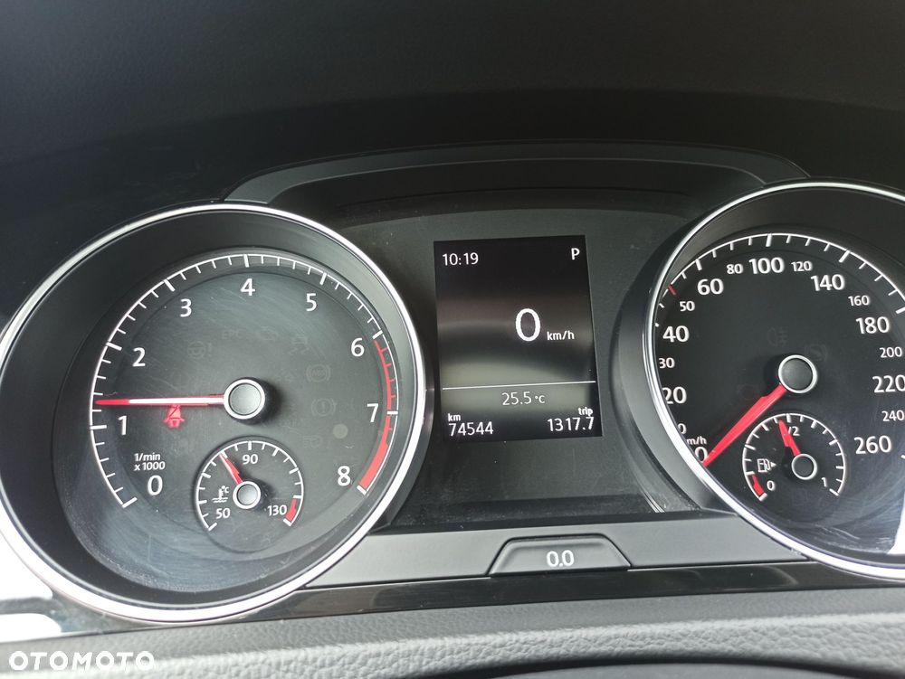 Volkswagen Golf - 12
