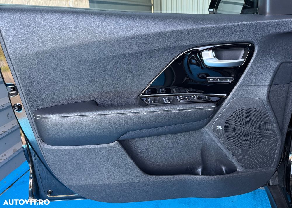 Kia Niro - 14
