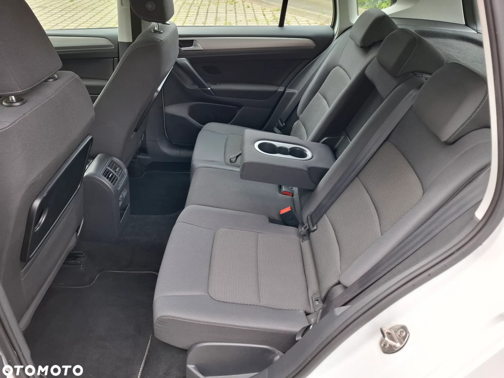 Volkswagen Golf Sportsvan 1.4 TSI (BlueMotion Technology) Highline - 13