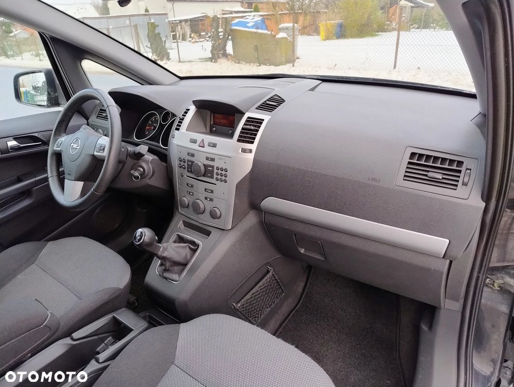 Opel Zafira 1.6 ecoFLEX Family - 12