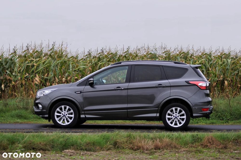 Ford Kuga - 11