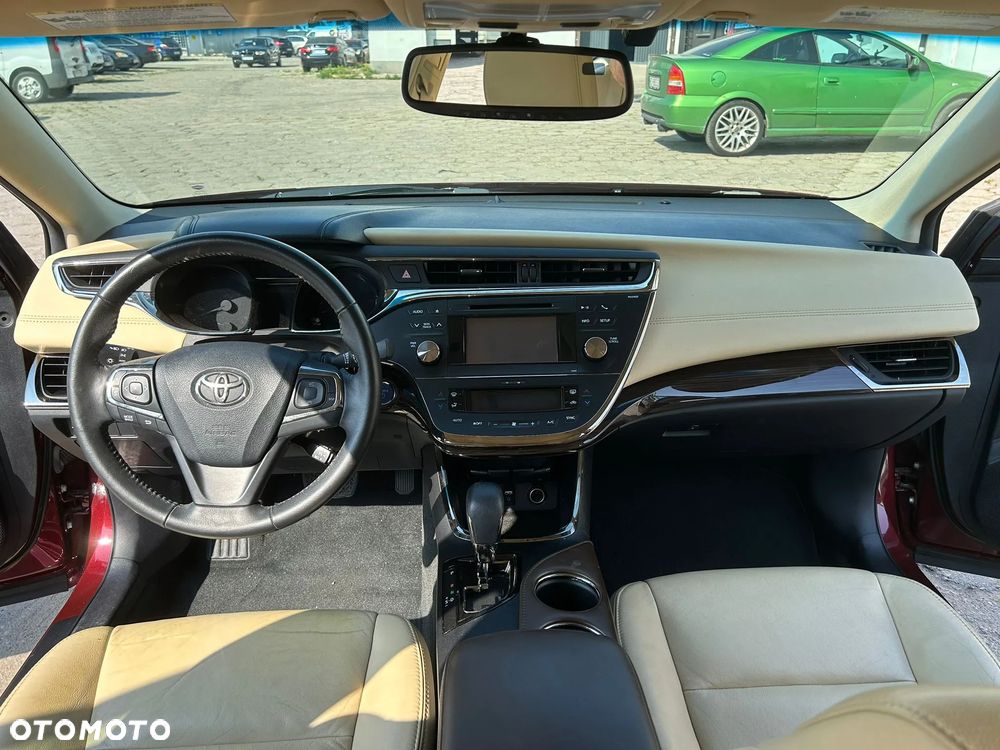 Toyota Avalon - 8