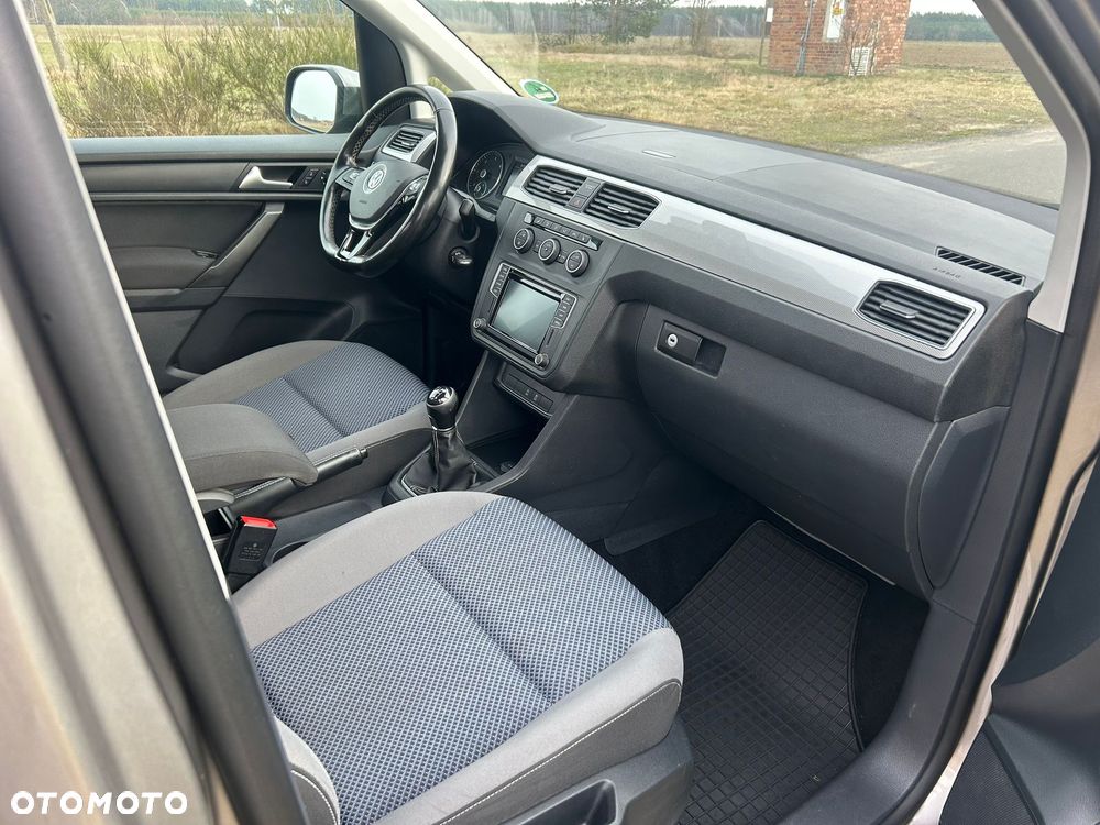 Volkswagen Caddy - 16