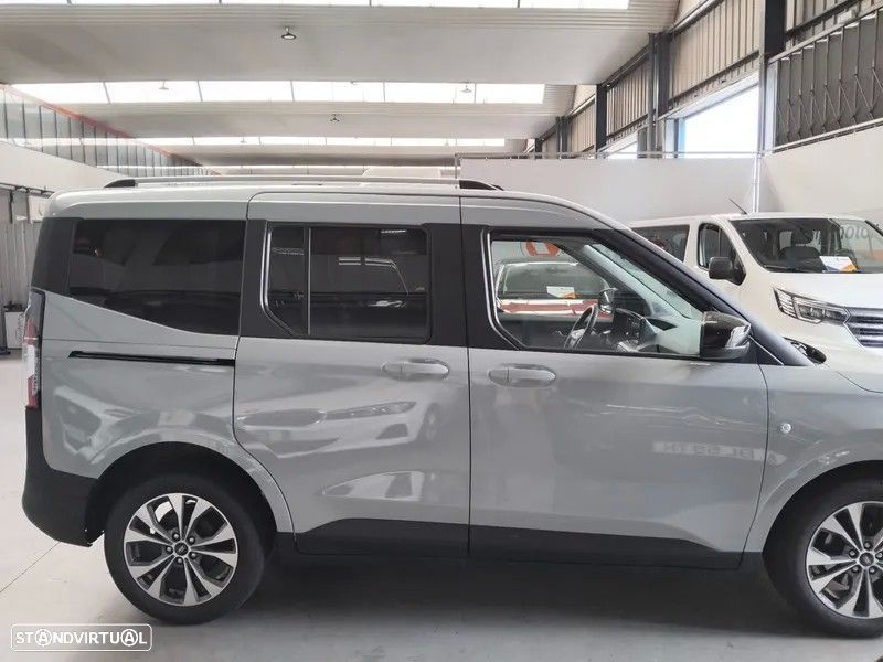 Ford Tourneo Courier 1.0 EcoBoost Titanium - 5