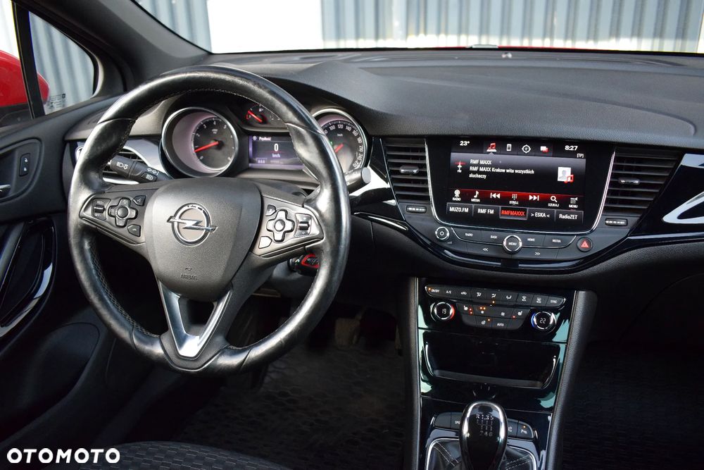 Opel Astra 1.4 T Dynamic - 8