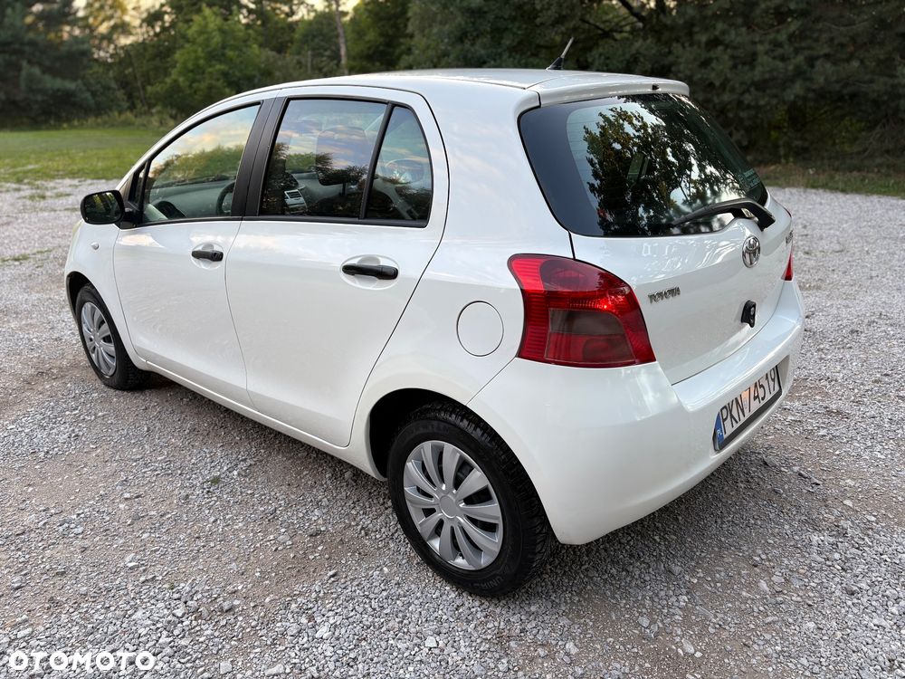Toyota Yaris 1.0 Luna - 5