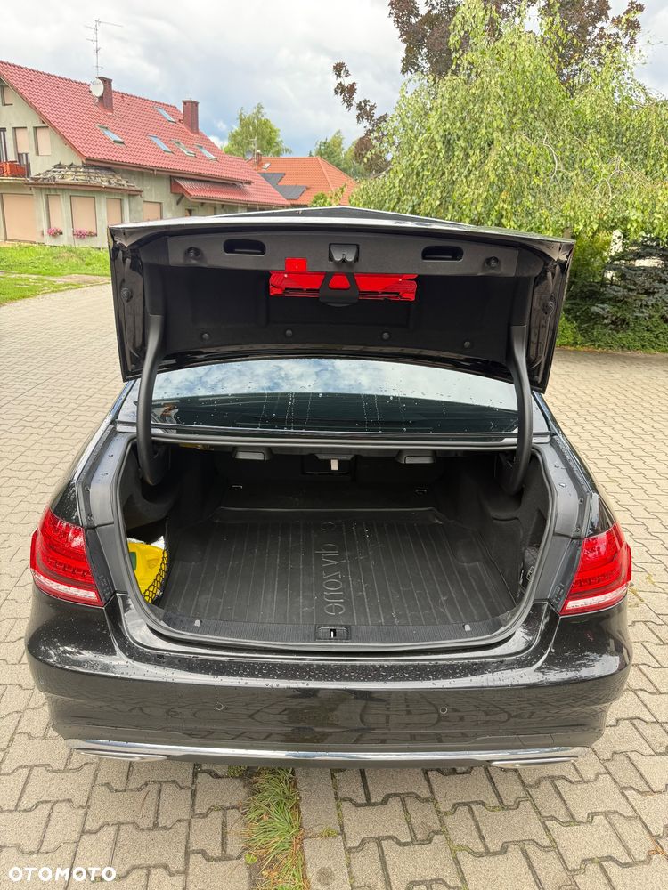 Mercedes-Benz Klasa E 220 BlueTEC 4-Matic Avantgarde - 12