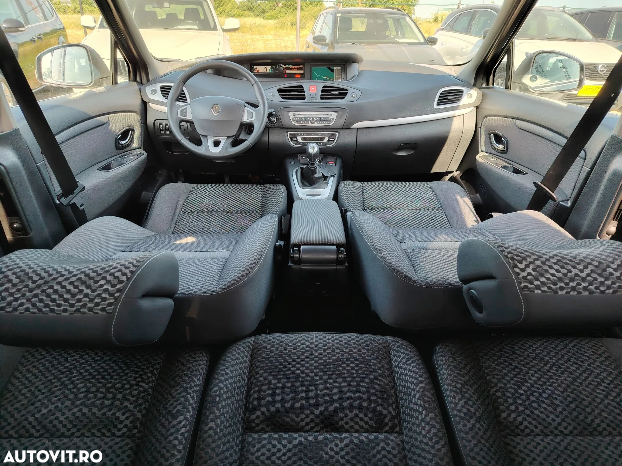 Renault Scenic ENERGY dCi 110 LIMITED - 14