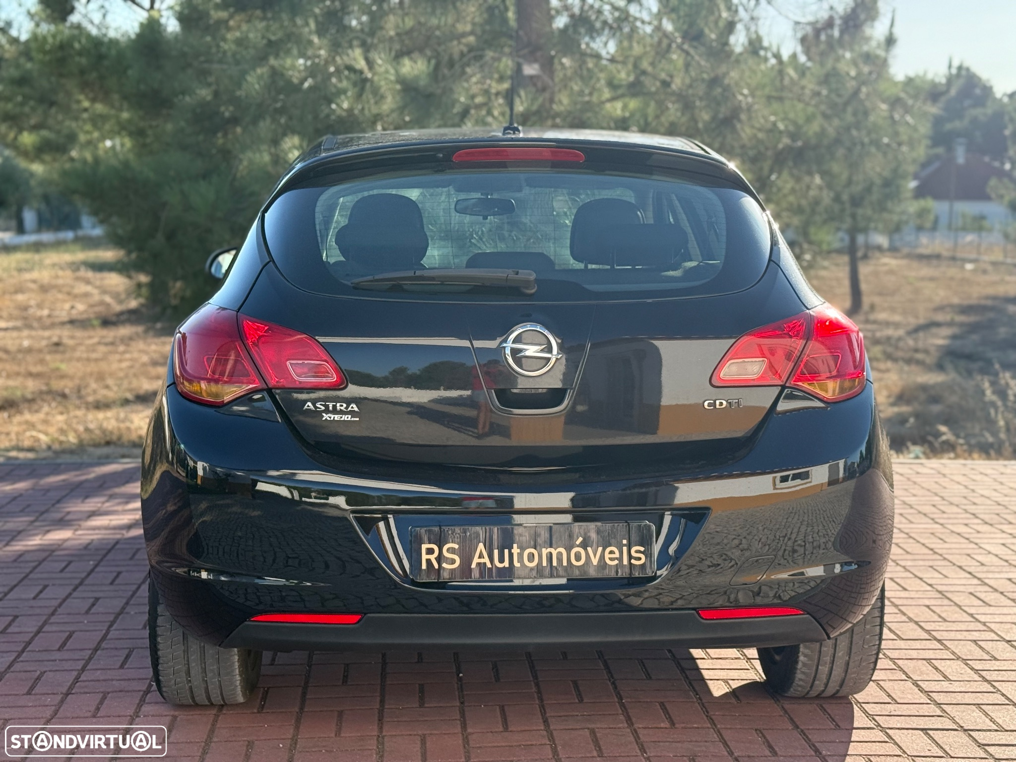 Opel Astra 1.7 CDTi Edition - 24