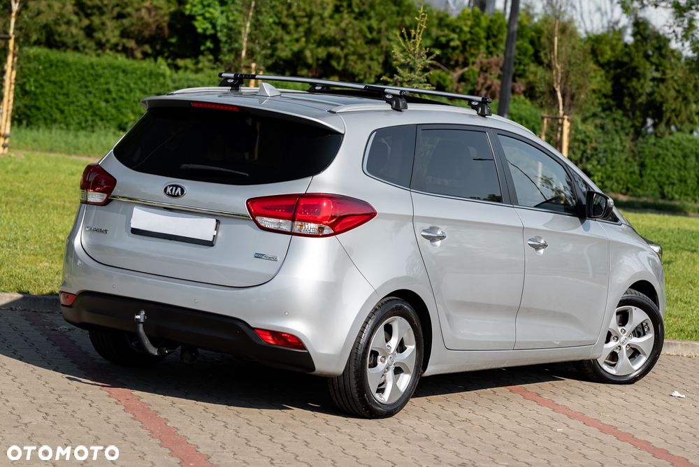 Kia Carens 1.7 CRDi 141 ISG Vision - 15