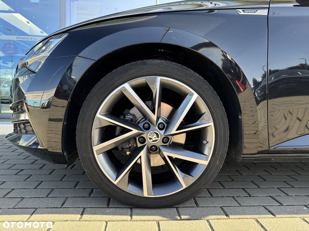 Skoda Superb 2.0 TDI SCR Sportline DSG - 35