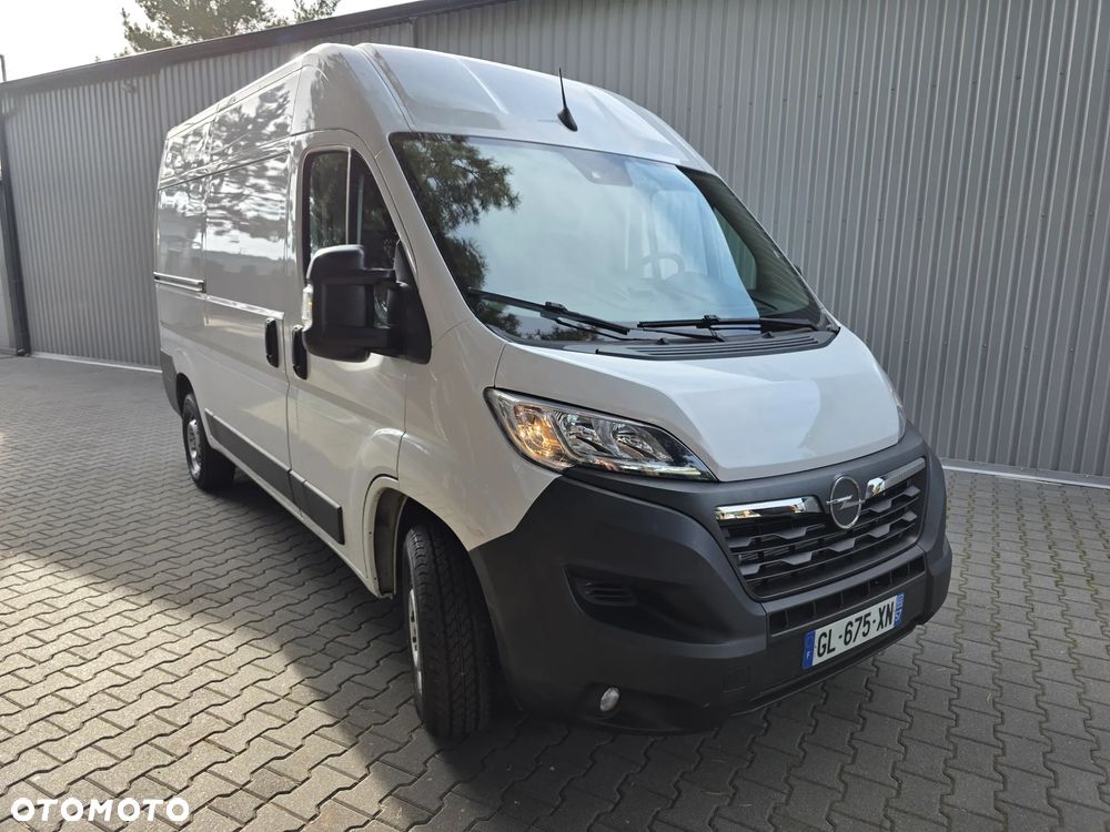 Opel Movano