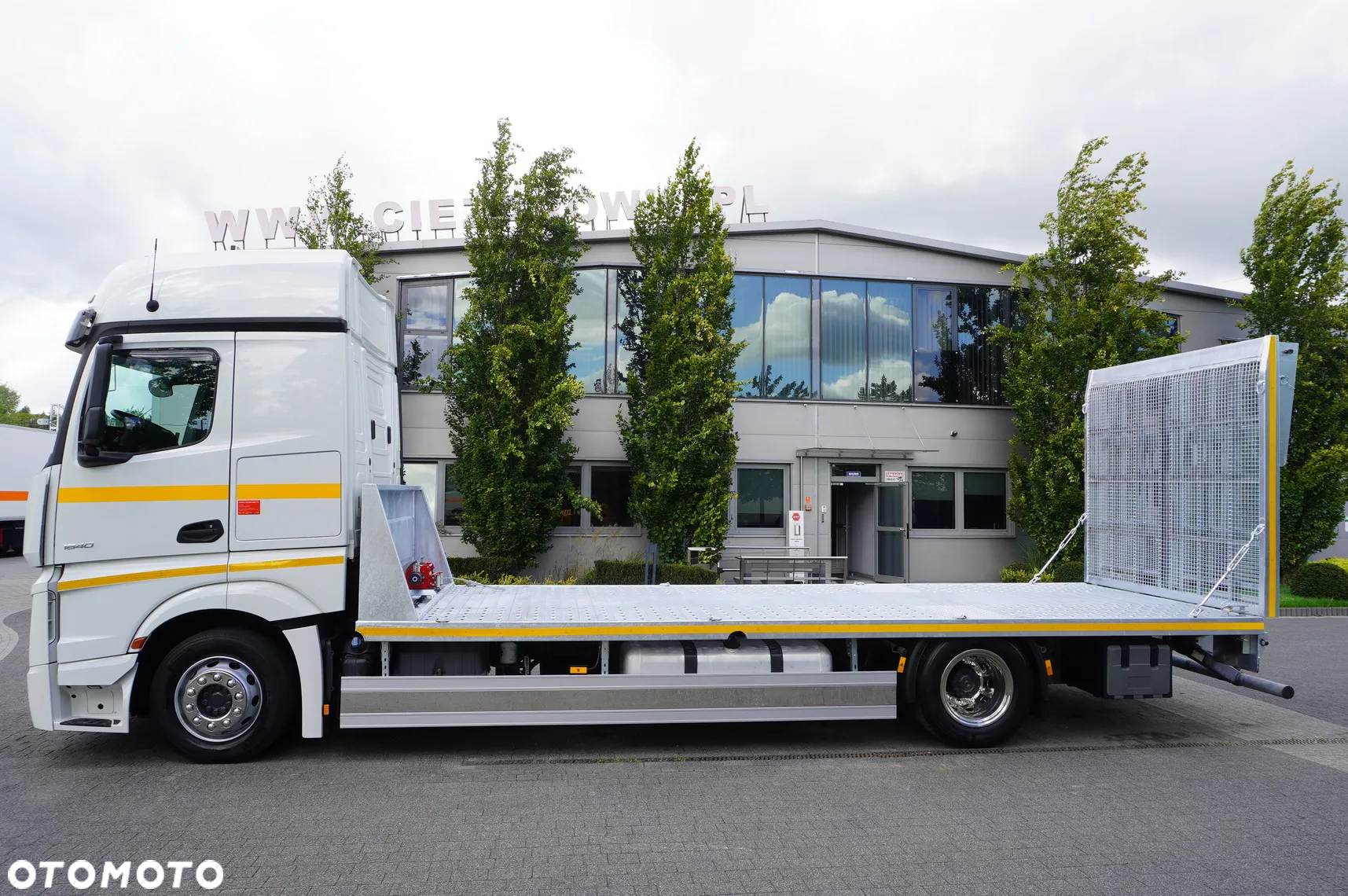 Mercedes-Benz Actros 1840 / NOWA ocynkowana laweta 9,2 m / kab. sypialna - 8