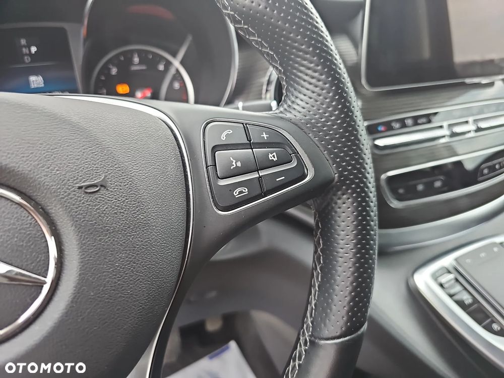 Mercedes-Benz Klasa V 300 d 4-Matic 9G-Tronic (ekstra d³) - 18