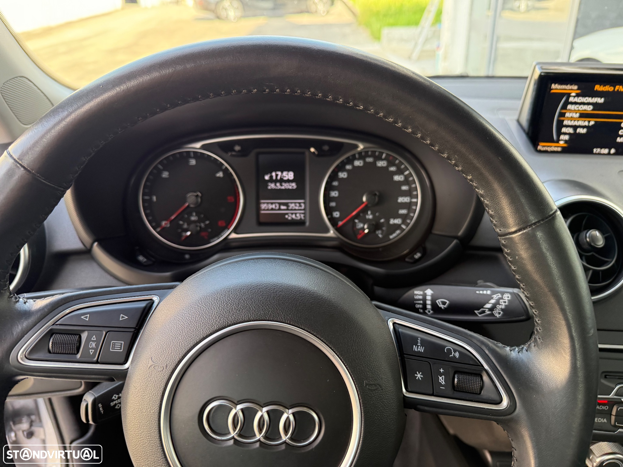 Audi A1 Sportback 1.4 TDI (ultra) sport - 12