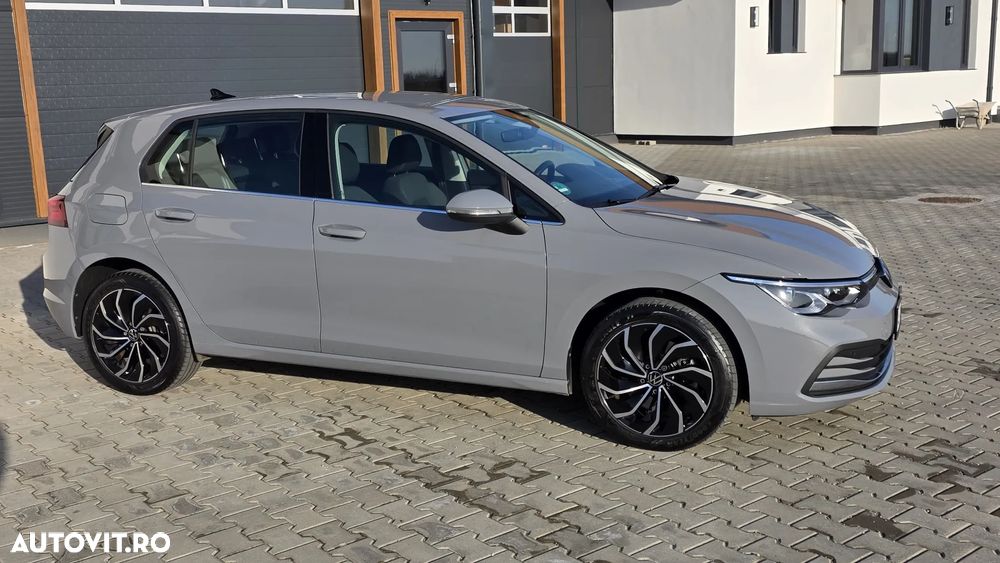Volkswagen Golf Standard - 3