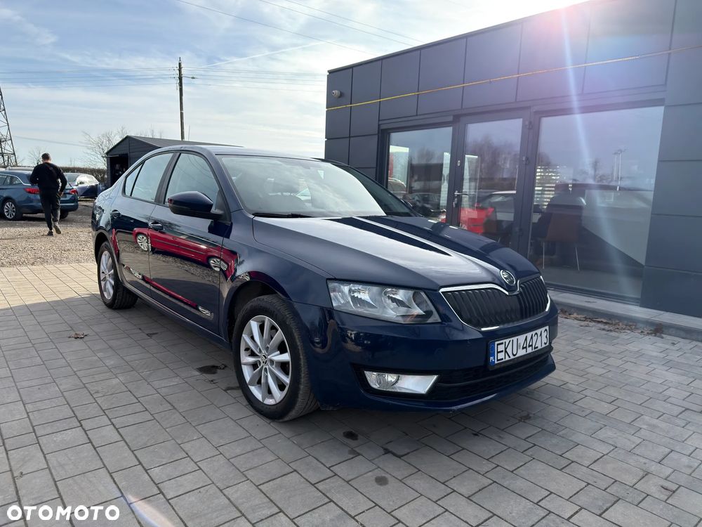 Skoda Octavia 1.6 TDI Drive - 2