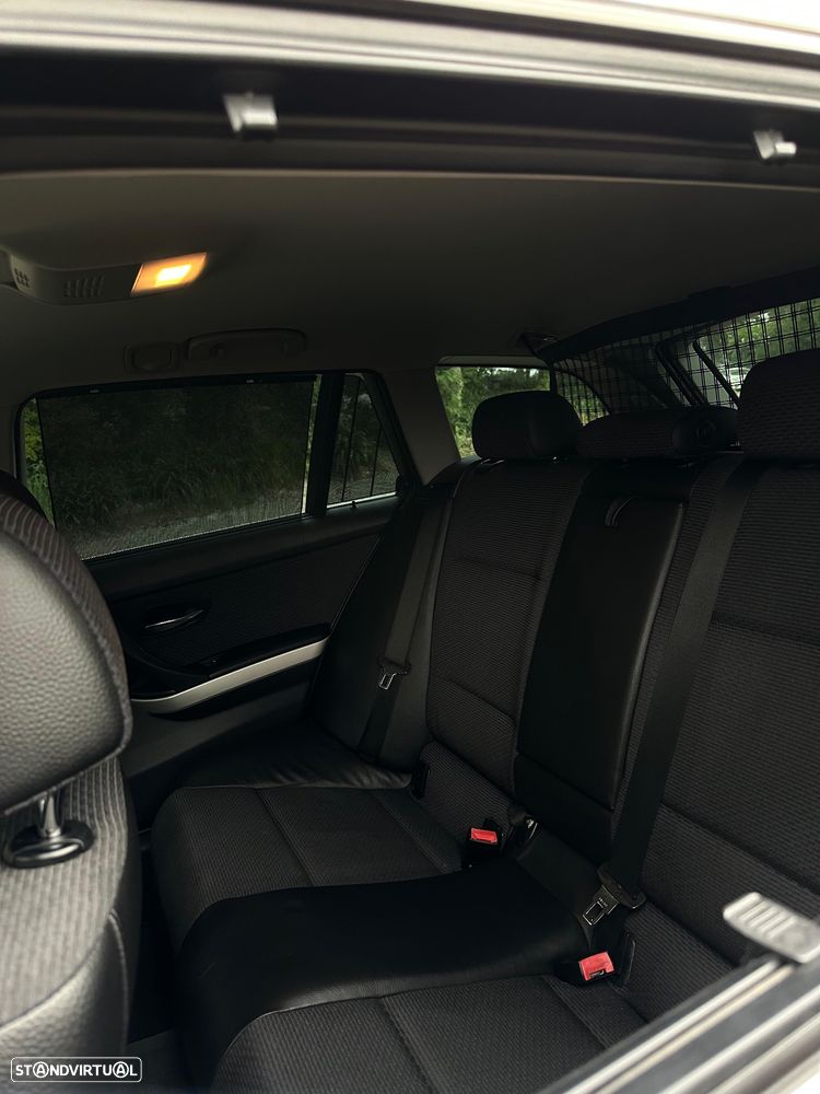 BMW 320 d xDrive Line Sport - 7