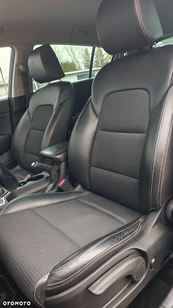 Kia Sportage 1.6 GDI 2WD Vision - 28