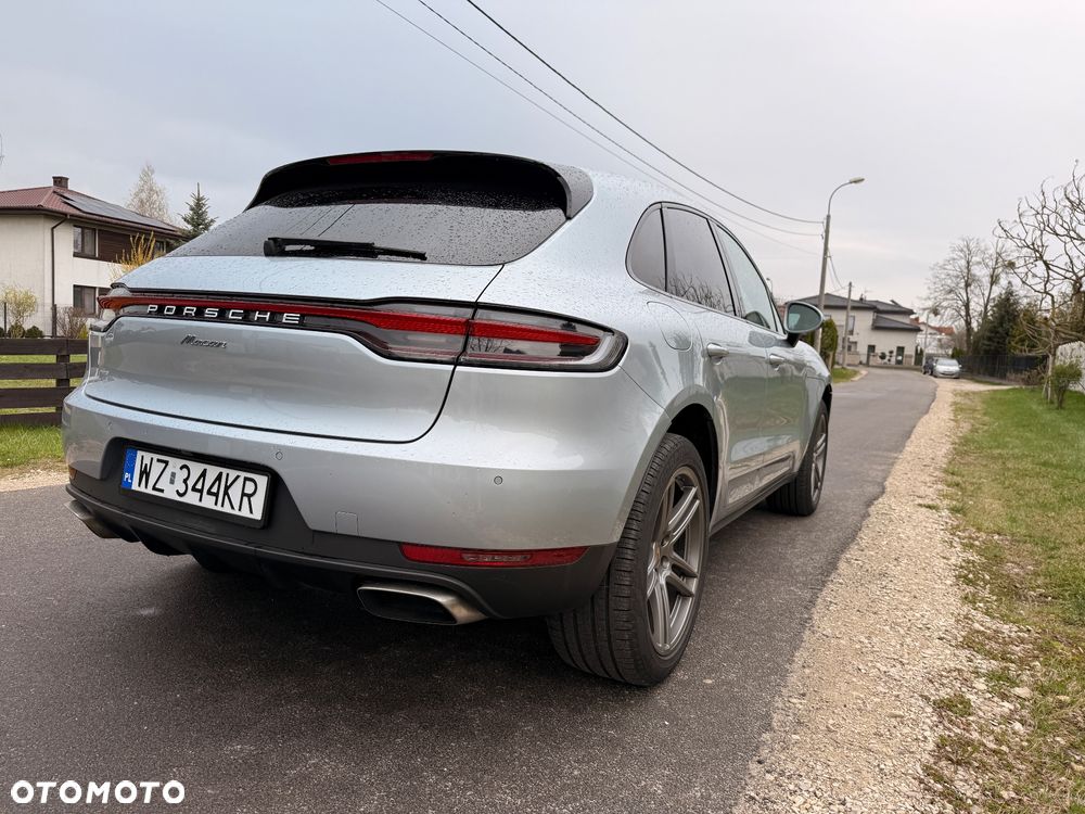 Porsche Macan Standard - 4