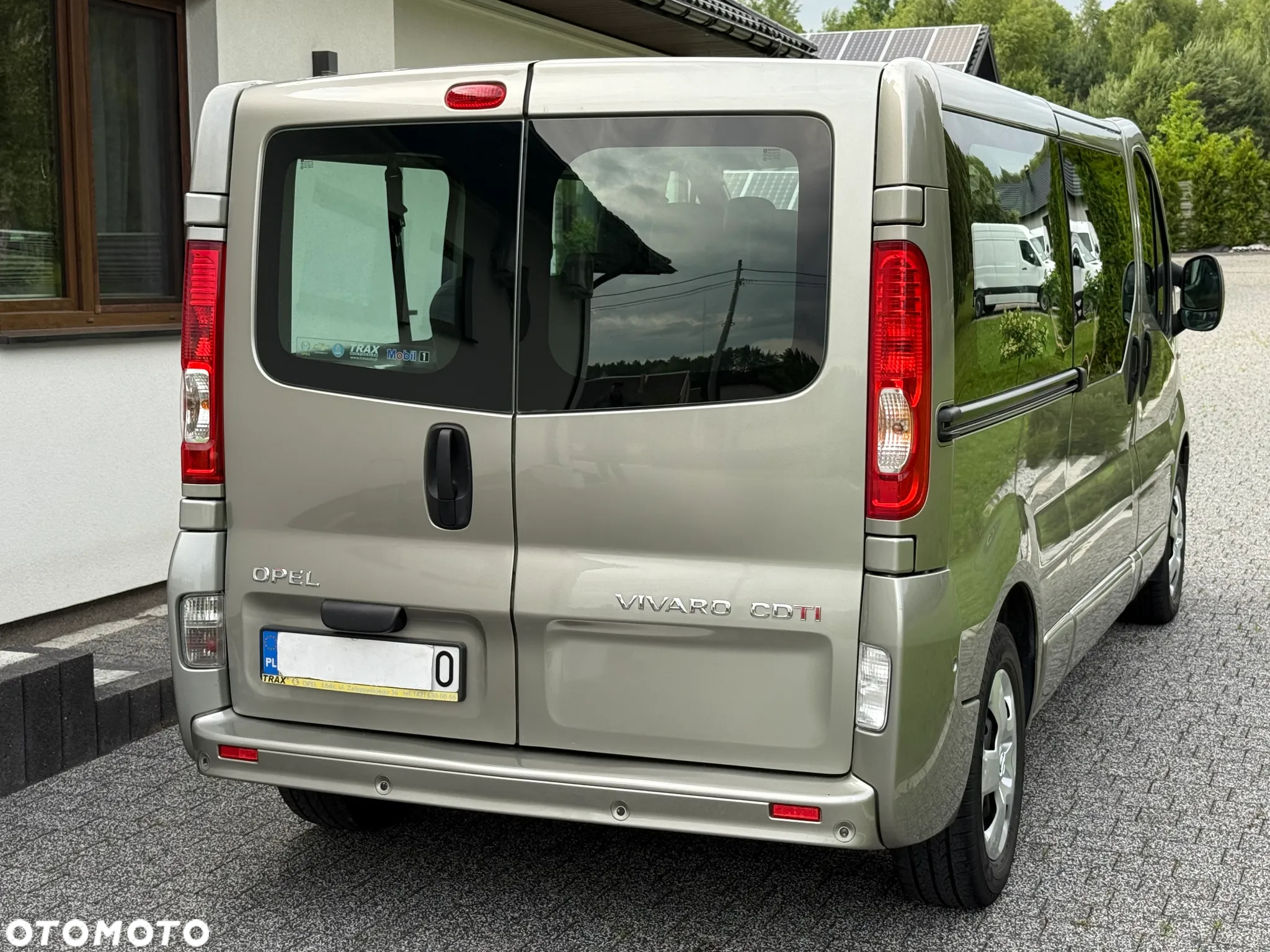Opel Vivaro Life Cosmo L2H1 - 4