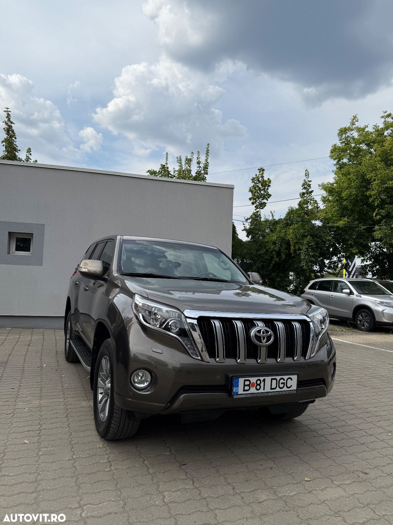 Toyota Land Cruiser 3.0l Turbo D-4D Aut. Luxury - 1